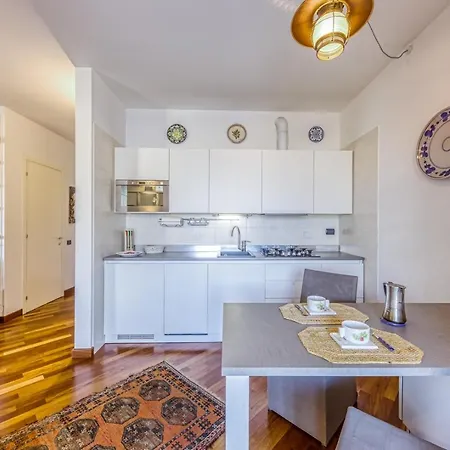 Appartamento Casaviva - Con Terrazza E Parcheggio A *